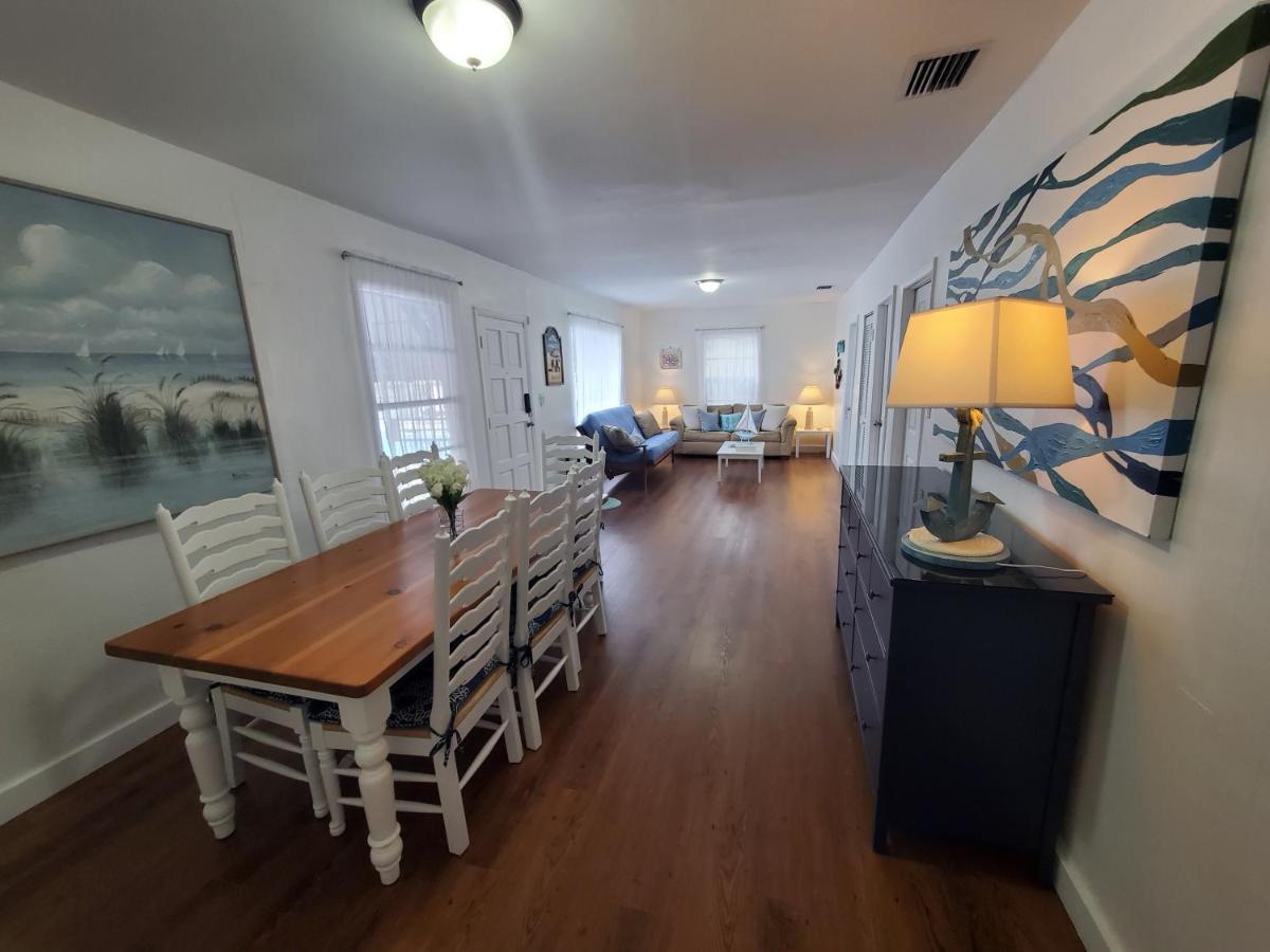 La Villa Azul - A Beachy Stay In マイアミ エクステリア 写真